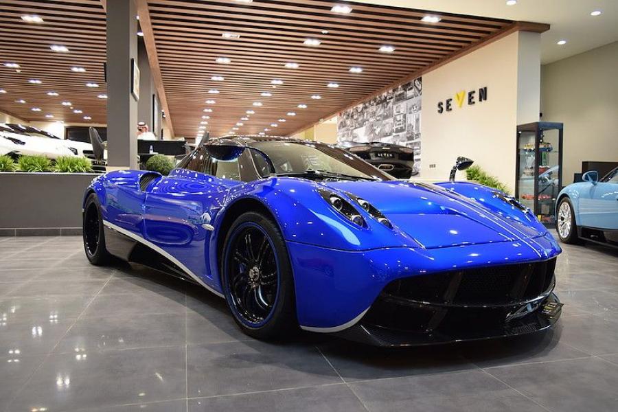  Pagani Huayra (001) 2013 года  (фото 3 из 13)